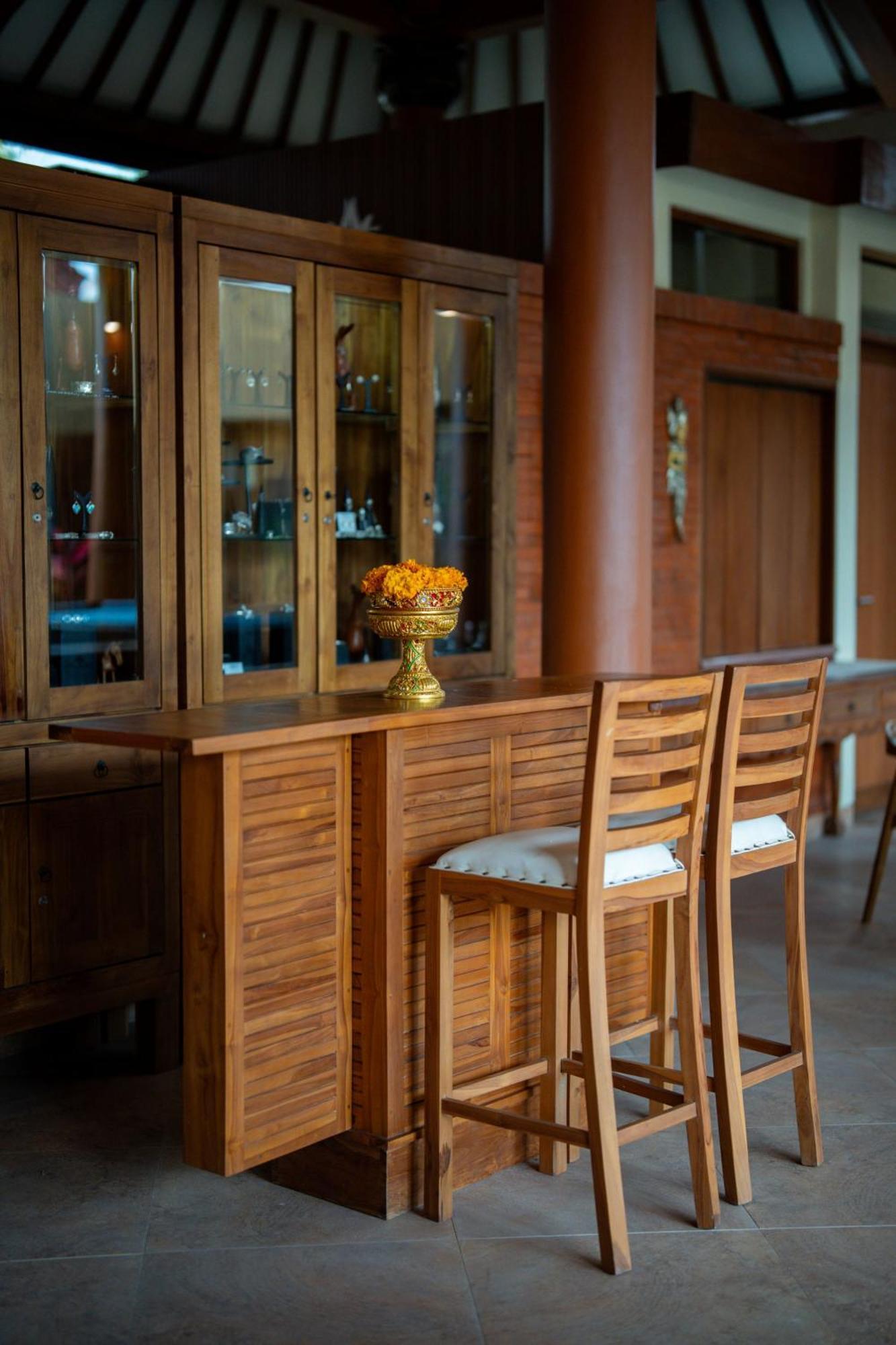 Casa Dewa Villa