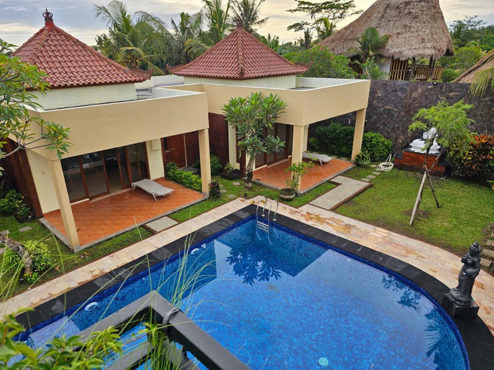 Casa Dewa Villa *