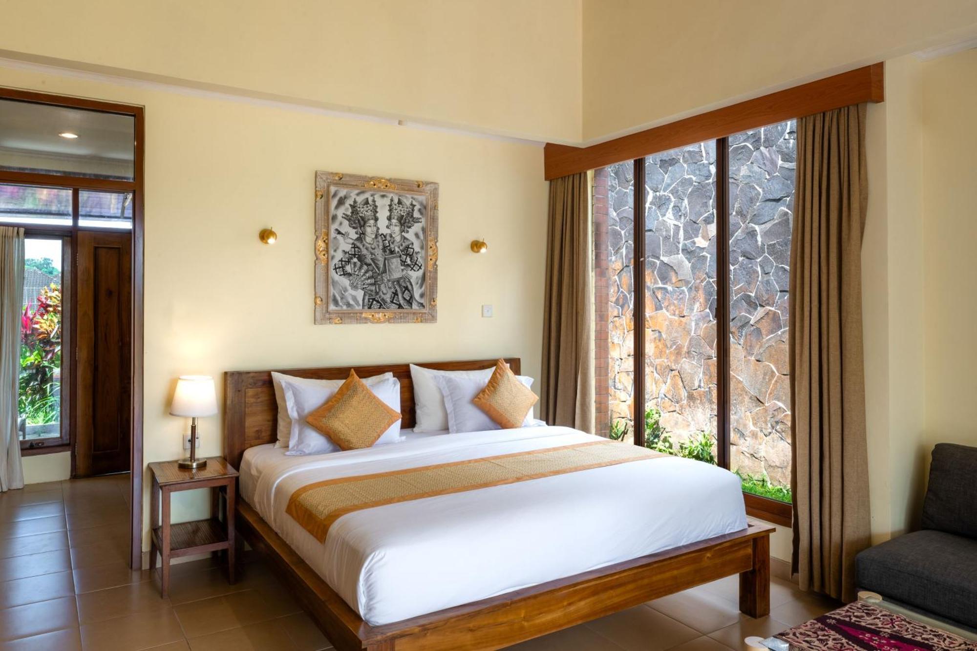 Casa Dewa Villa *